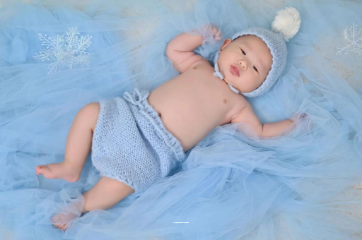 琼海宝宝眼睛肿是什么原因 琼海宝宝眼睛肿是什么原因